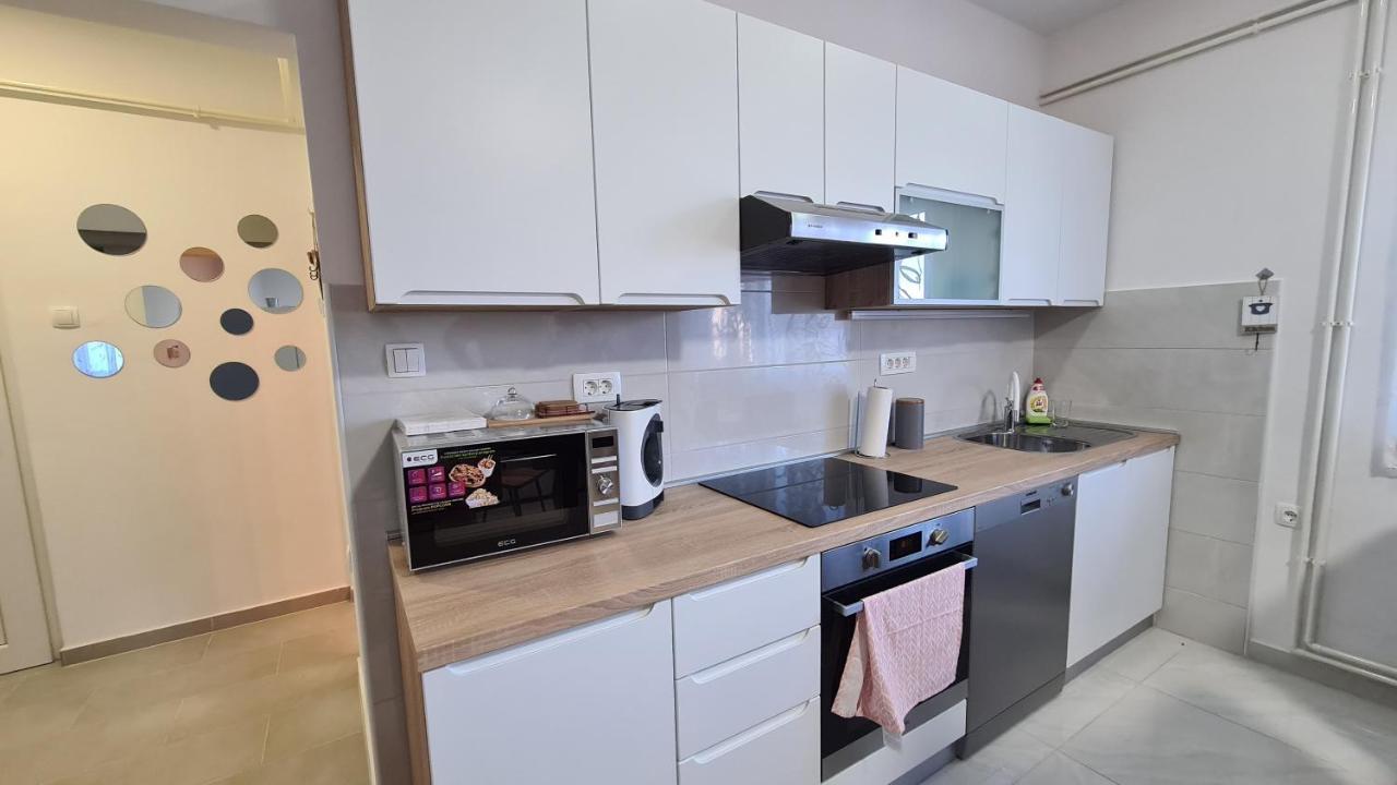 Apartment Una ビェロヴァル エクステリア 写真
