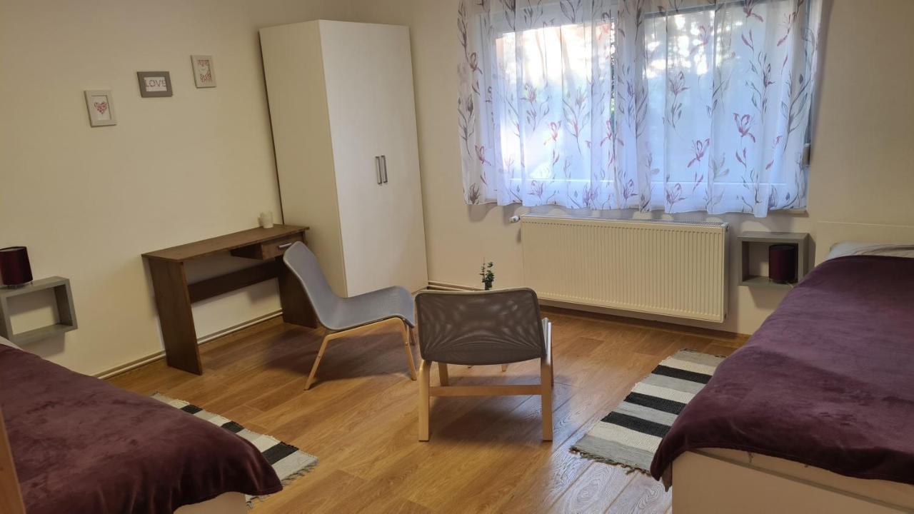 Apartment Una ビェロヴァル エクステリア 写真
